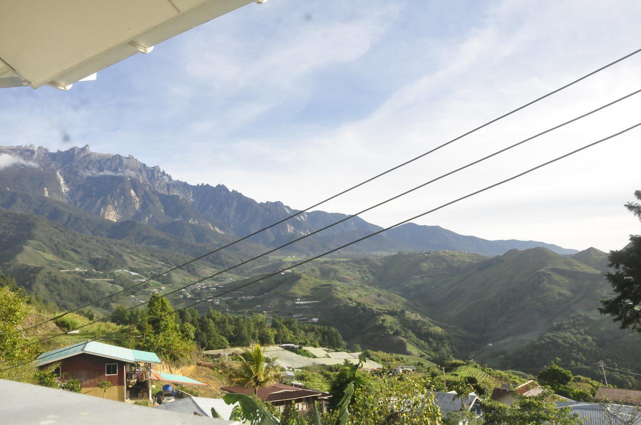 Azrien Homestay Kundasang Екстер'єр фото